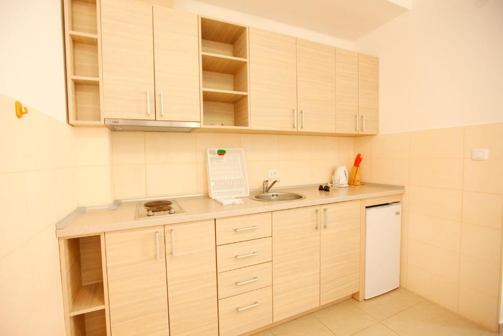Апартаменты Apartments Baron Свети-Стефан