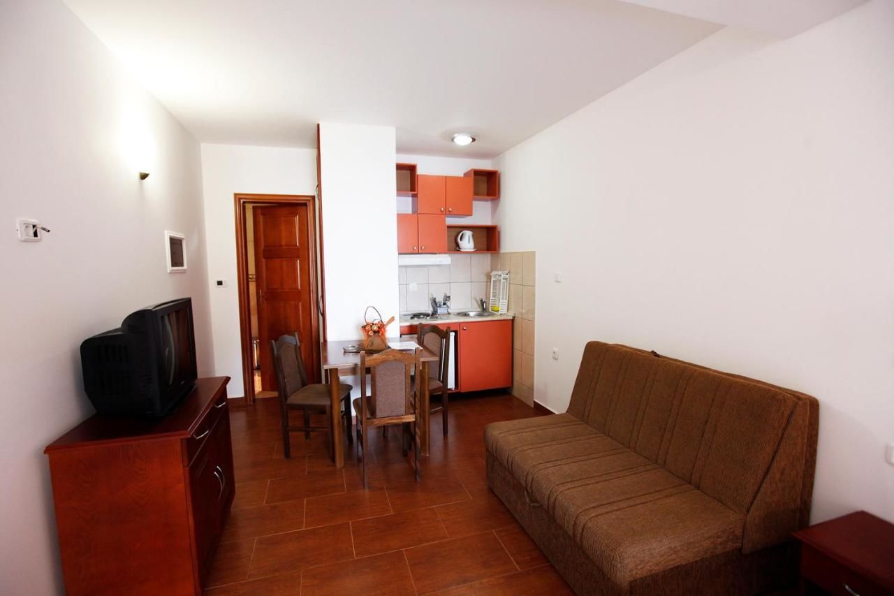 Апартаменты Apartments Baron Свети-Стефан-31