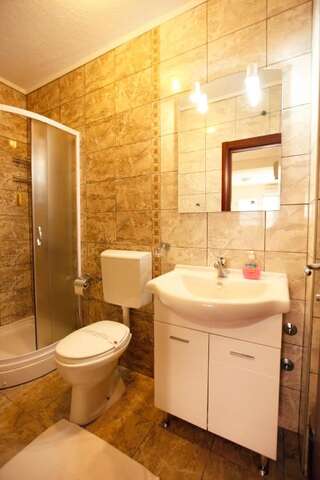 Апартаменты Apartments Baron Свети-Стефан Апартаменты-студио-4