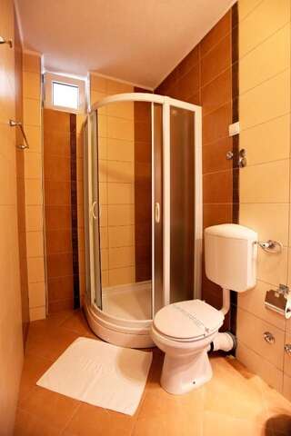 Апартаменты Apartments Baron Свети-Стефан Номер-студио-5