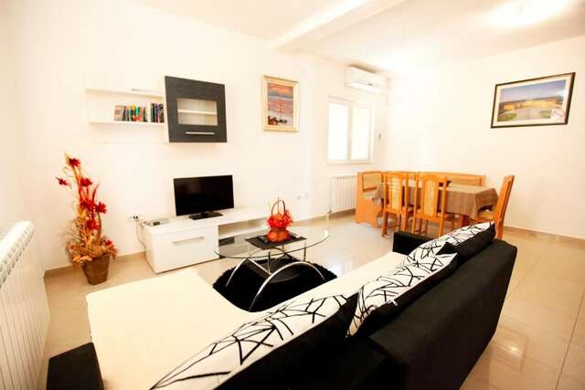 Апартаменты Apartments Baron Свети-Стефан-137