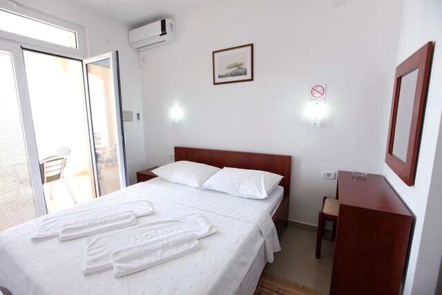 Апартаменты Apartments Baron Свети-Стефан-46