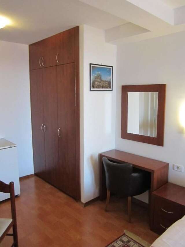 Апартаменты Apartments Baron Свети-Стефан-73
