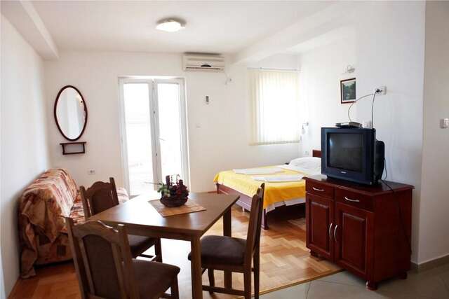Апартаменты Apartments Baron Свети-Стефан-95